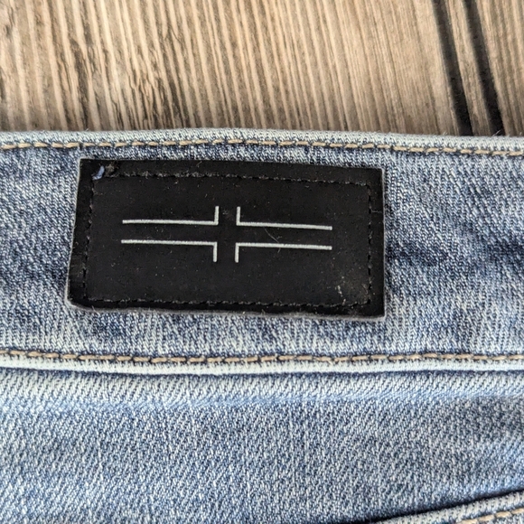 Liverpool Size 22W Jean Shorts In Super Condition With Stretch - Picture 5 of 16